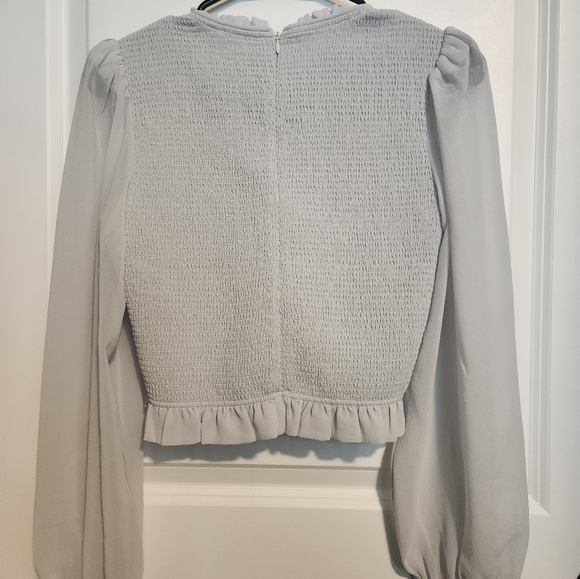 Aritzia Wilfred Mint blouse size Small - Picture 2 of 10